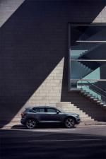 Volvo XC40 T5 Inscription 2018 года (WW)